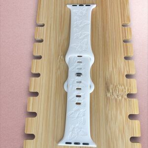 Apple Watch Band Butterfly Silicone Strap Buckle White 42/44/45/49mm NWT
